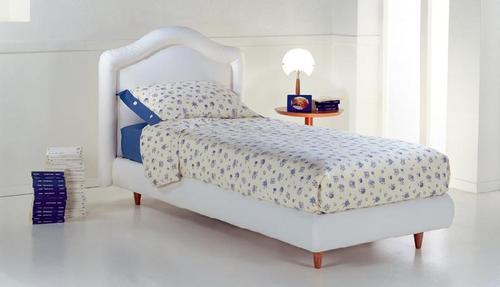 Testata letto matrimoniale tessuto: letti testate imbottiti in ... Letto ferro battuto con cuscini